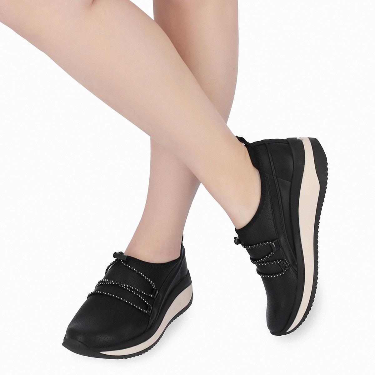 Zapatilla Nadine Negro
