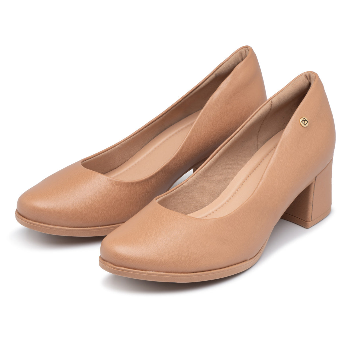 Zapato Danubia Almendra 002
