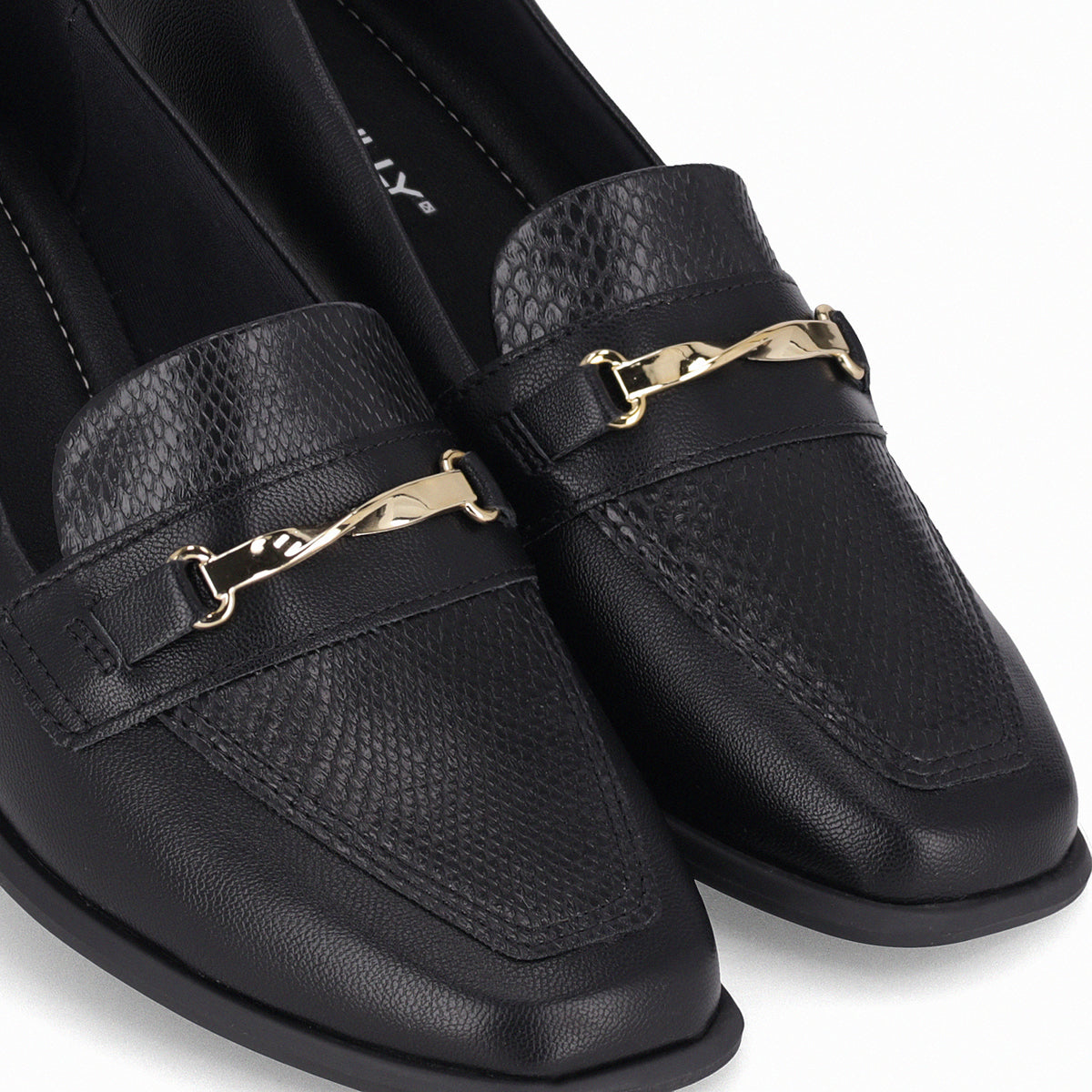 Mocasin Giovanna Negro/Dorado