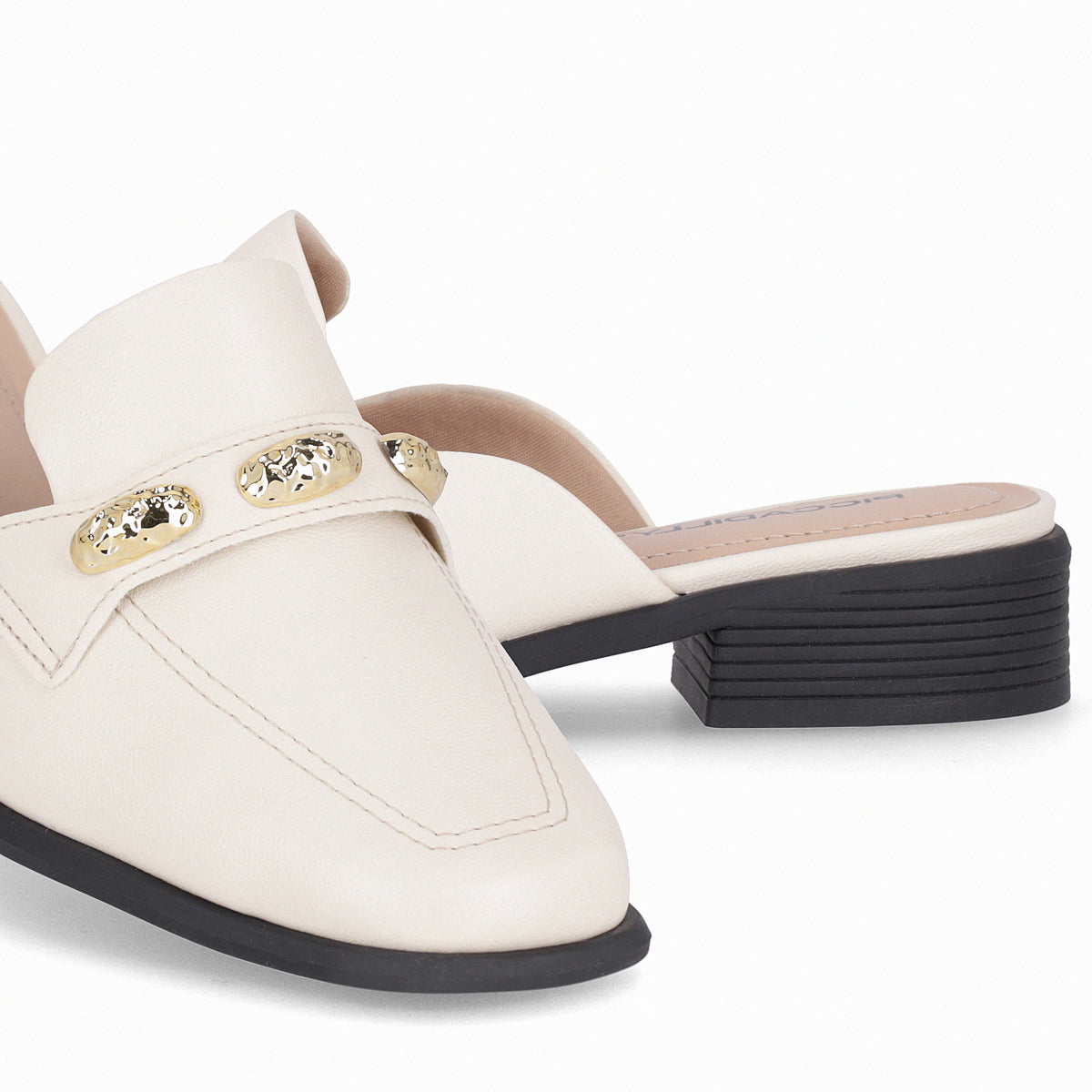 Zapato Giovanna Crema/Dorado