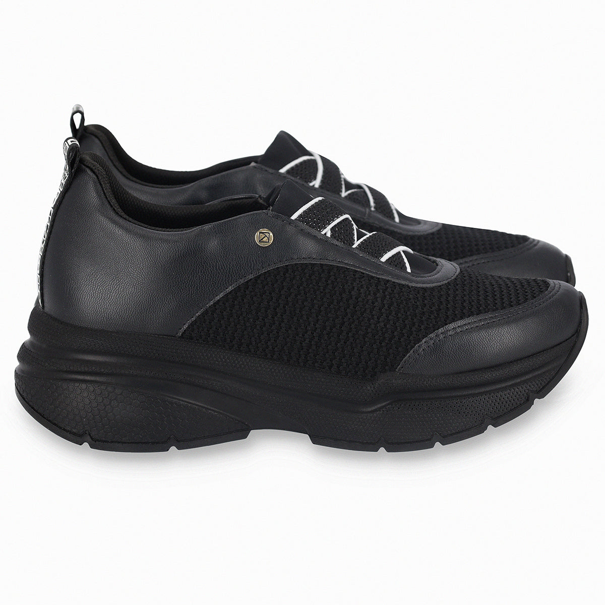 Zapatilla Barbara Negro