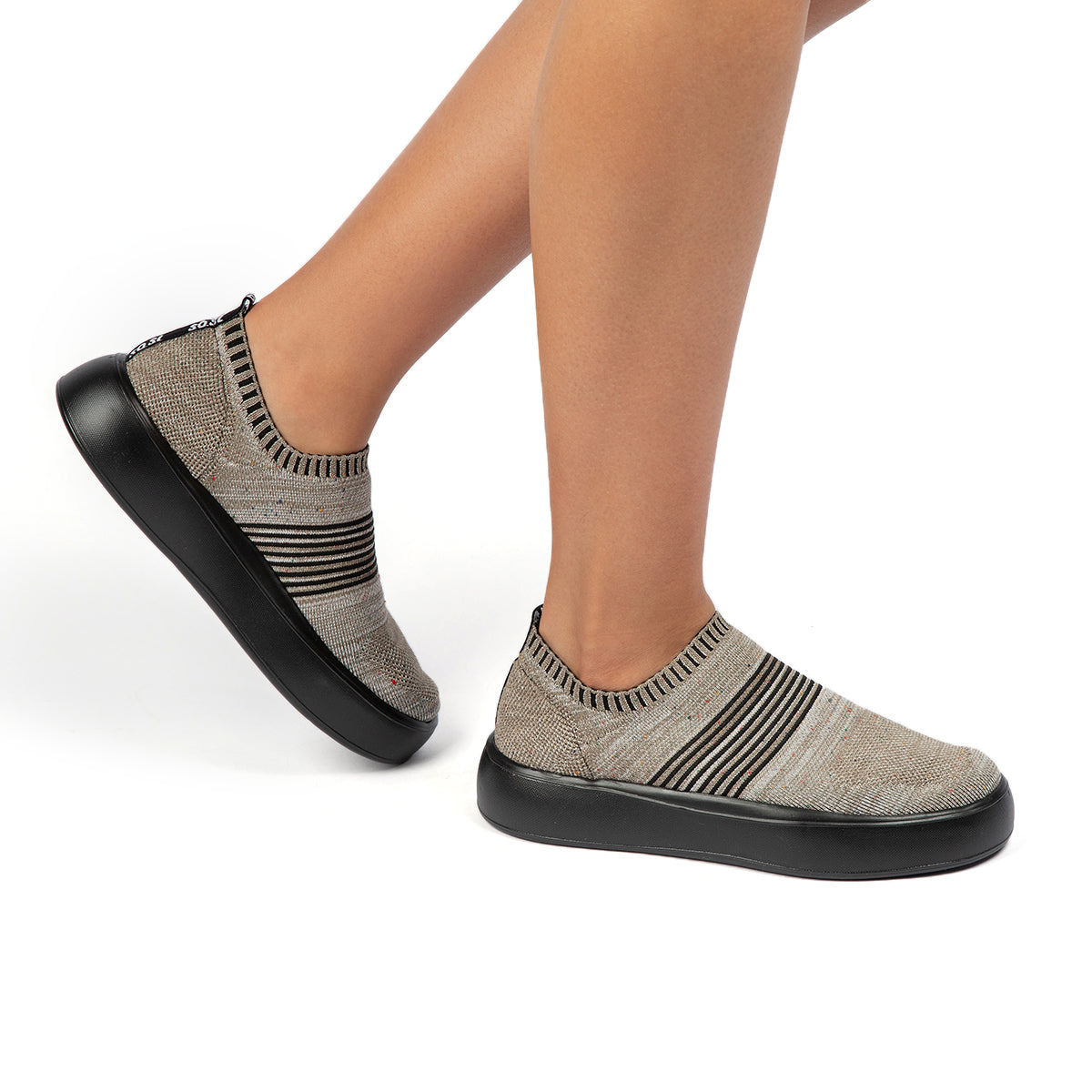 Zapatilla Sosi 6777 Negro