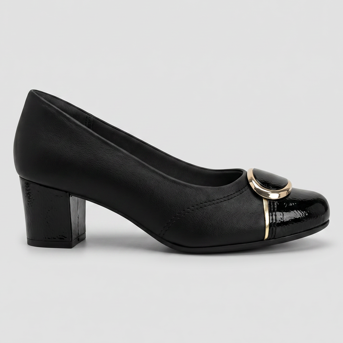 Zapato  Laura 03 Negro/Dorado