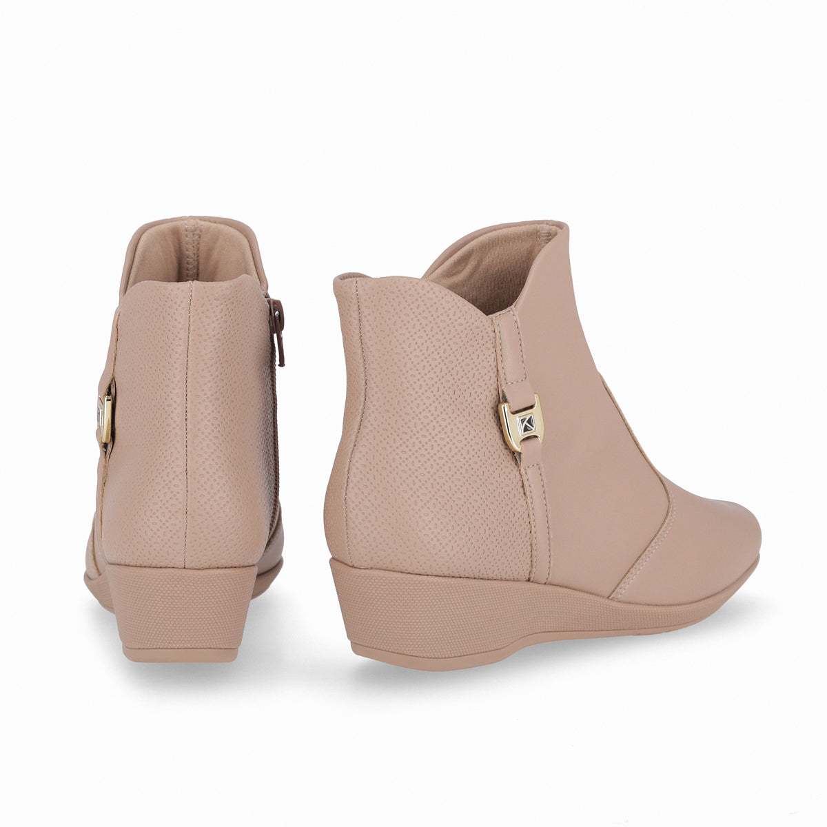 Botin Ivone Nude