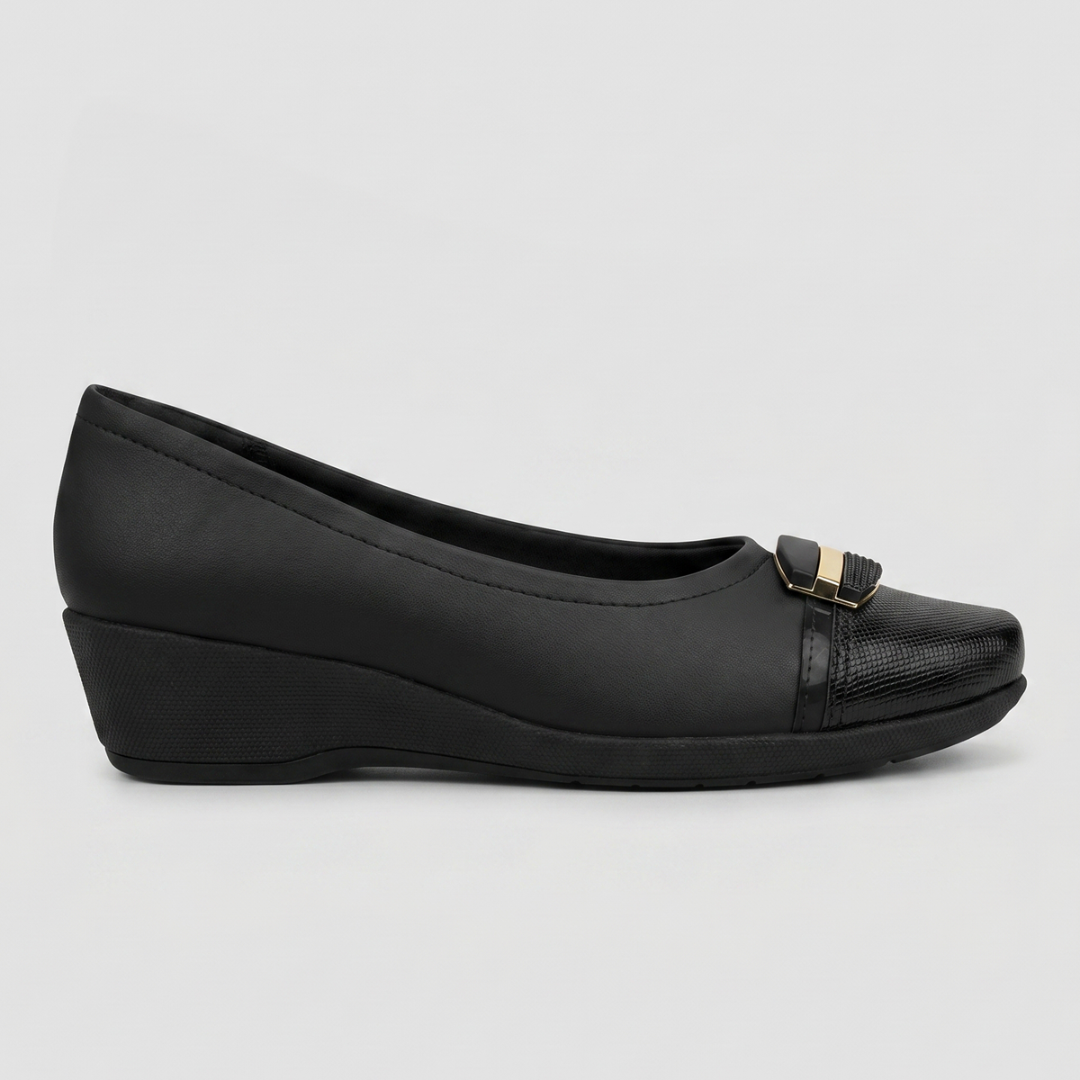Zapato Ivone Negro/Dorado