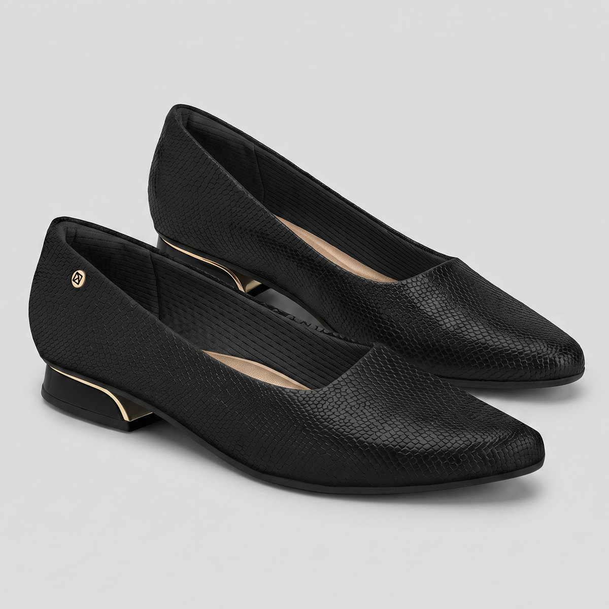 Zapato Silvia 03 Negro/Crocco