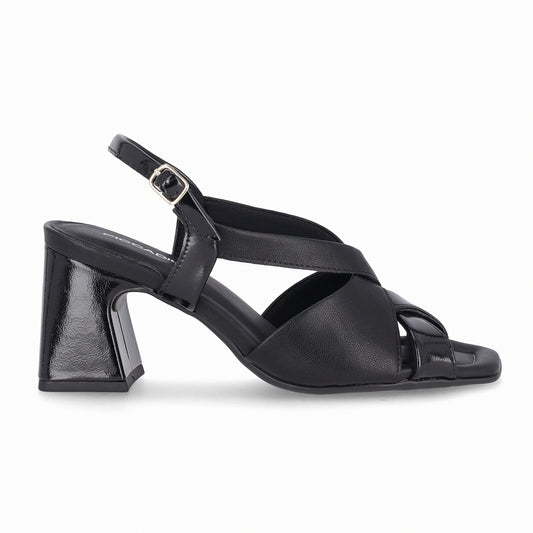 Sandalia Flavia Negro