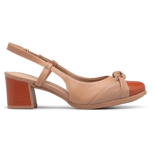 Zapato Danubia Almendra 026