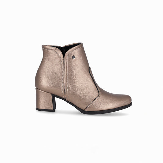 Bota Danubia 78 Dorado