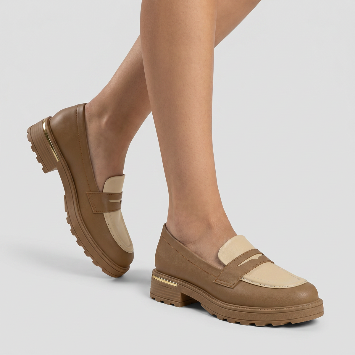 Mocasin Gisa 75 Café/Beige