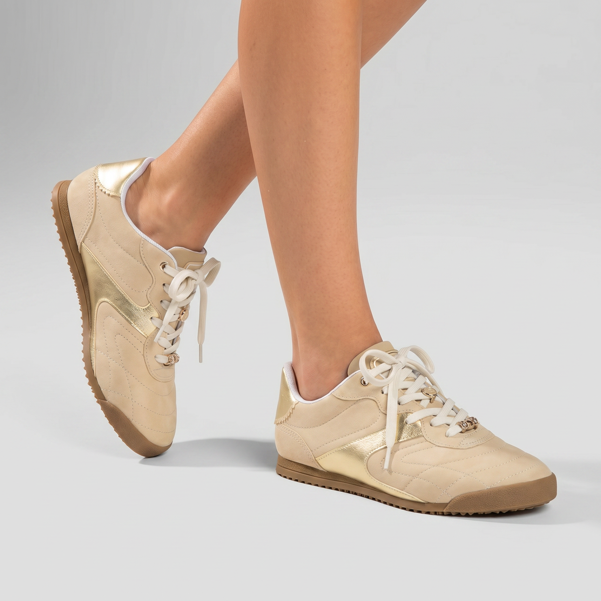 Zapatilla Kelly Vainilla/Dorado